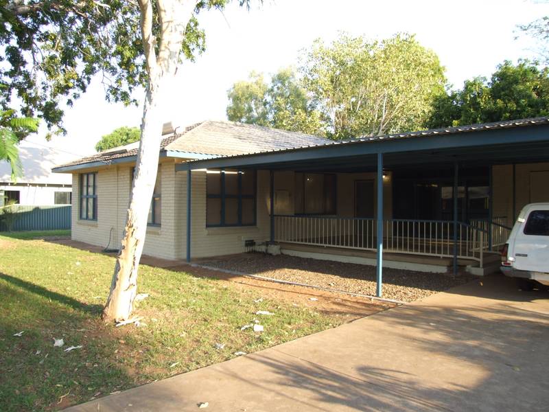 Large Home Available Now!! Picture 1