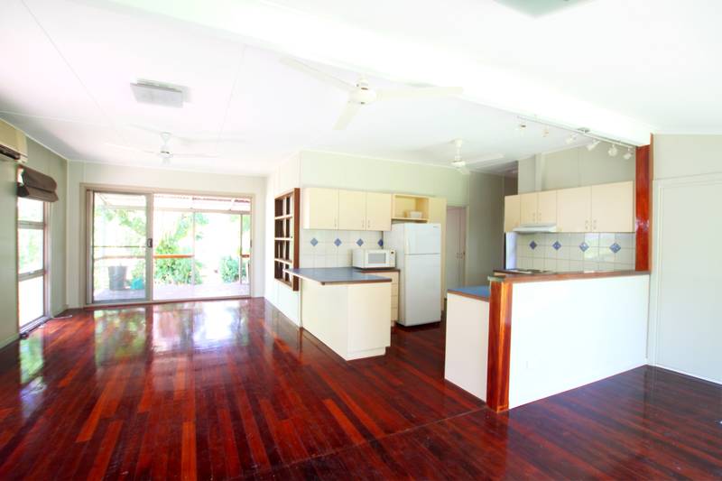 Periodic Lease available on this 3 X 2 Picture 1