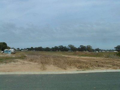 LARGE BLOCK OF LAND Picture