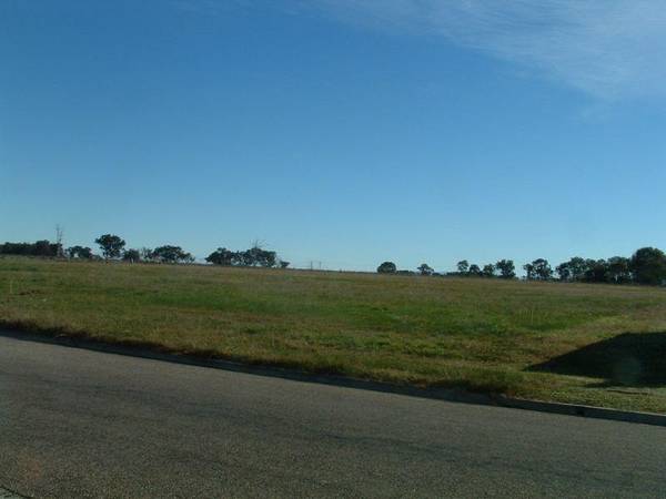 RIVIERA PARKLANDS Picture 3