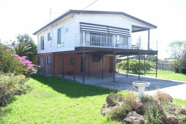 DOUBLE STOREY - 4 BEDROOMS Picture 1