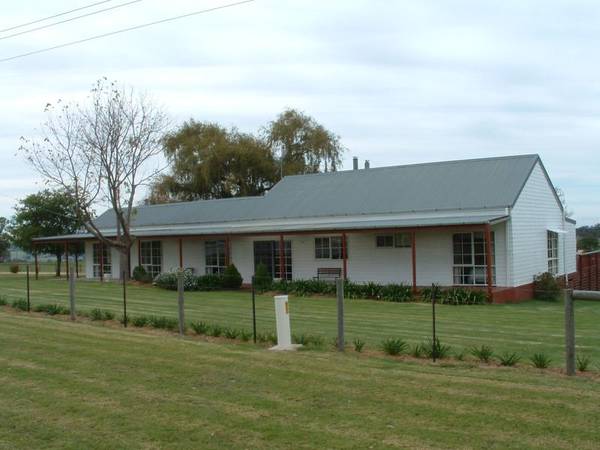 'BUNGARE' DUAL OCCUPANCY 24 ACRES, STUNNING VIEWS Picture 1