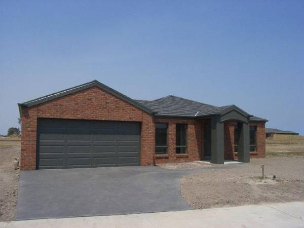 BRAND NEW FOR YOU! Picture 1