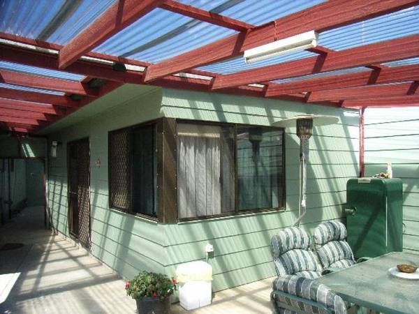 ENTERTAINERS DELIGHT Picture 3