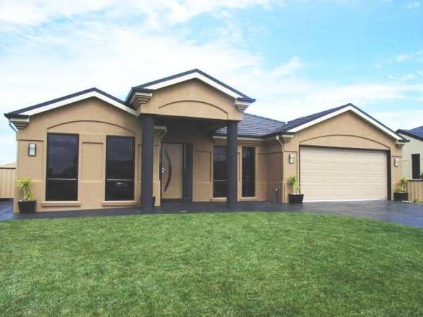 EXECUTIVE STYLE & LOCATION Picture 2