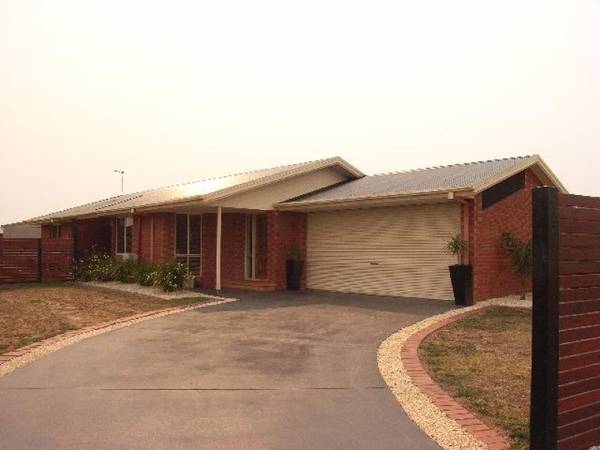 HOME, SWEET HOME Picture 1