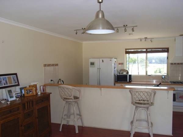 NATIVE LOVERS RETREAT Picture 2