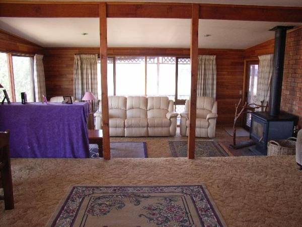 RARE OPPORTUNITY Picture 3