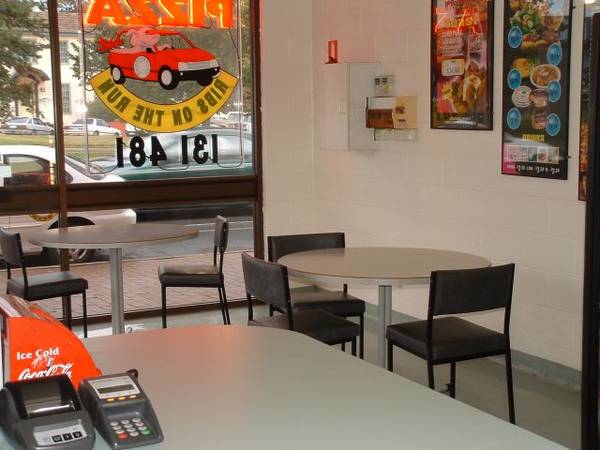 Established Pizza and Rib Bar Picture 2