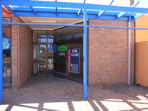 Highway Retail Premises Picture 1