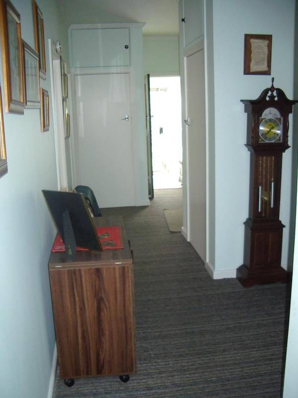 GREAT POSITION Picture 3