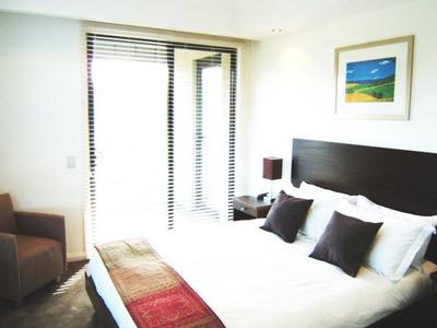 The Esplanade Waterfront Resort- Apartment 1.09 Picture