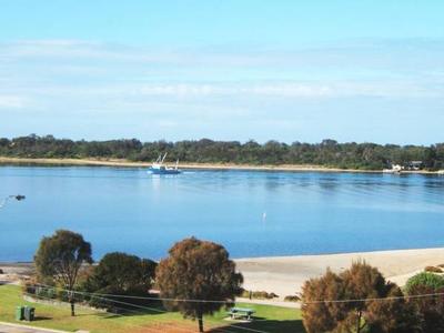 The Esplanade Waterfront Resort- Apartment 2.02 Picture