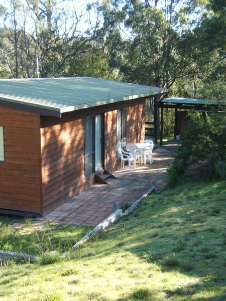 A RUSTIC RETREAT - REDUCED TO SELL!!! Picture 1