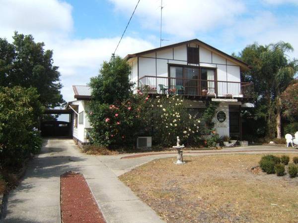 BE MY GUEST Picture 1