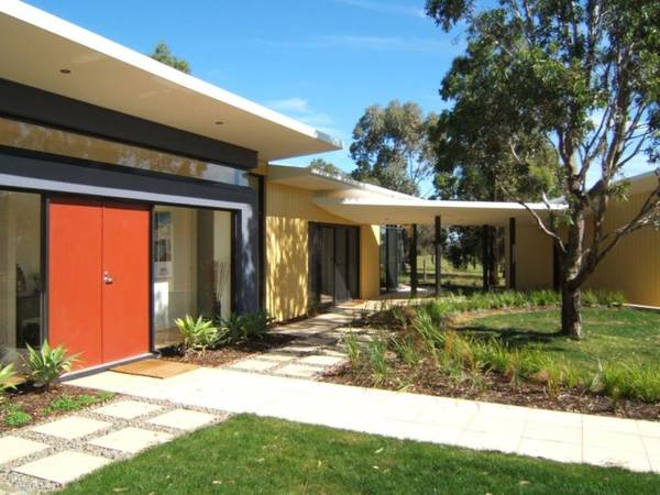 KINGS COVE METUNG Picture 3