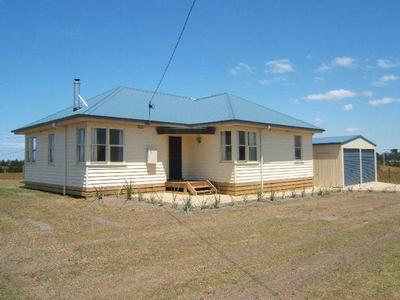 LOVE AT FIRST SIGHT Picture