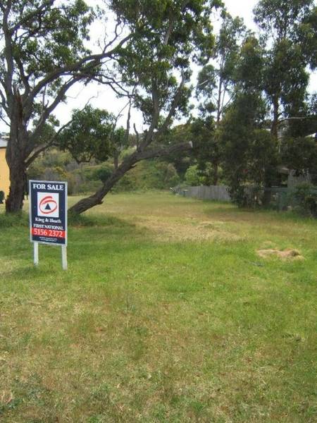 WALK TO THE WATER Picture 3