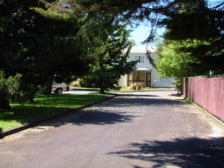 Private Sale - 4 Blocks of Apartments TOKOROA Picture 3