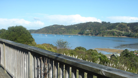 Private Sale - Fantastic Bay Views Waiheke Island Picture 2