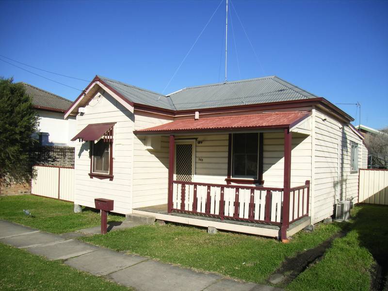 IMAGINE WITH A LICK OF PAINT......... Picture 1