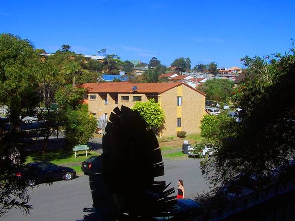 A LIFESTLYE AWAITS Picture 2