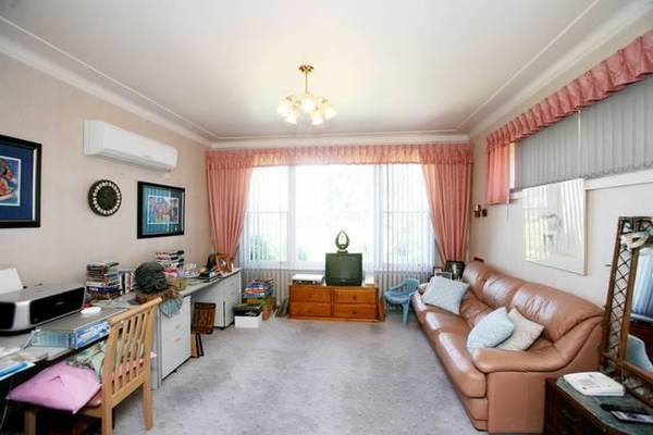 HUGE BLOCK-HUGE POTENTIAL Picture 3