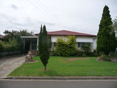 Another One SOLD by Colin Chapman Real Estate
-
5 Bedrooms = University Accommodation!! Picture