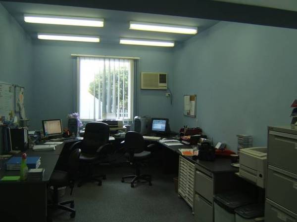 40+Sq.Mts.Office-Share/Reception Space Picture 3