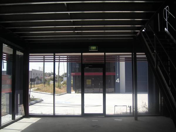 OFFICE/WAREHOUSE Picture 1