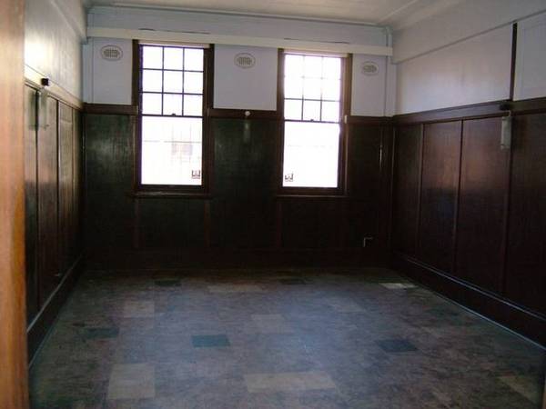 UNIQUE OPPORTUNITY Picture 2