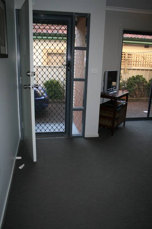 NOTHING TO DO! Picture 2