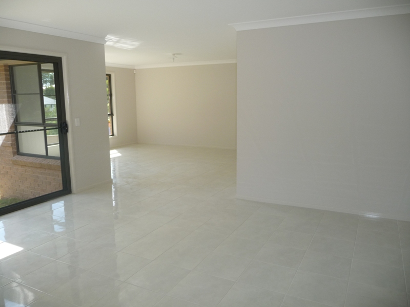 Another One SOLD by Colin Chapman Real Estate Picture 2