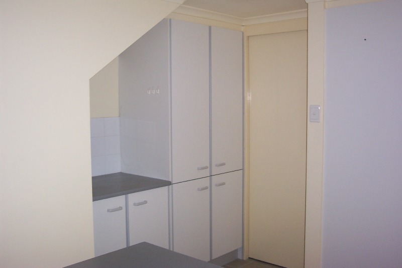 QUIET, PRIVATE AND SPACIOUS Picture 2