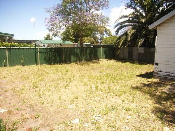 UNDER INSTRUCTION FROM THE MORTGAGEE Picture 2