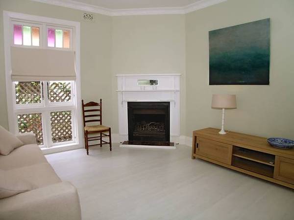 PICTURE PERFECT Picture 3