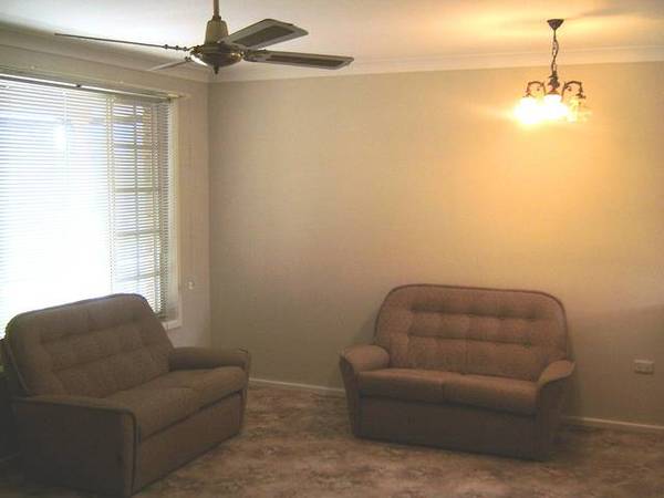 LOW MAINTENANCE VILLA Picture 2