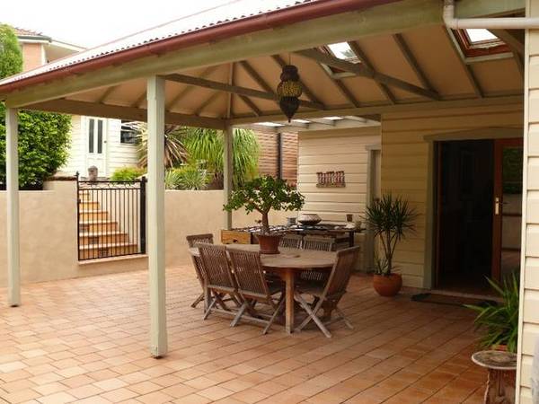 WAIT TIL YOU SEE INSIDE Picture 2