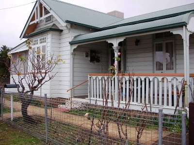 REDUCED KEEN TO SELL!! Picture