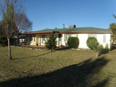 QUIET SPOT & ROOM TO MOVE Picture