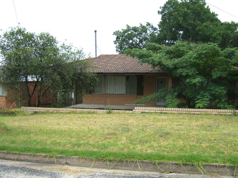 Renovated 3 Bedroom home Picture 1