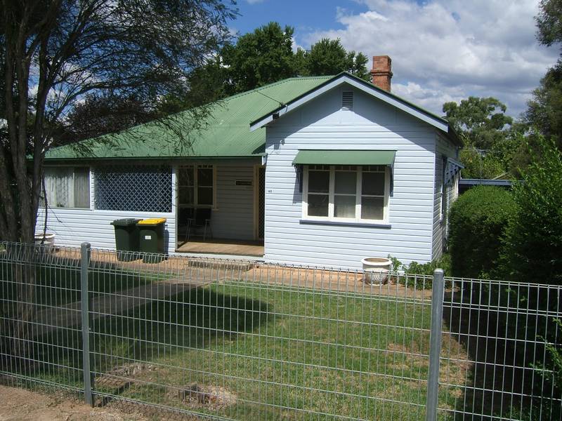 3 bedroom home. Picture 1