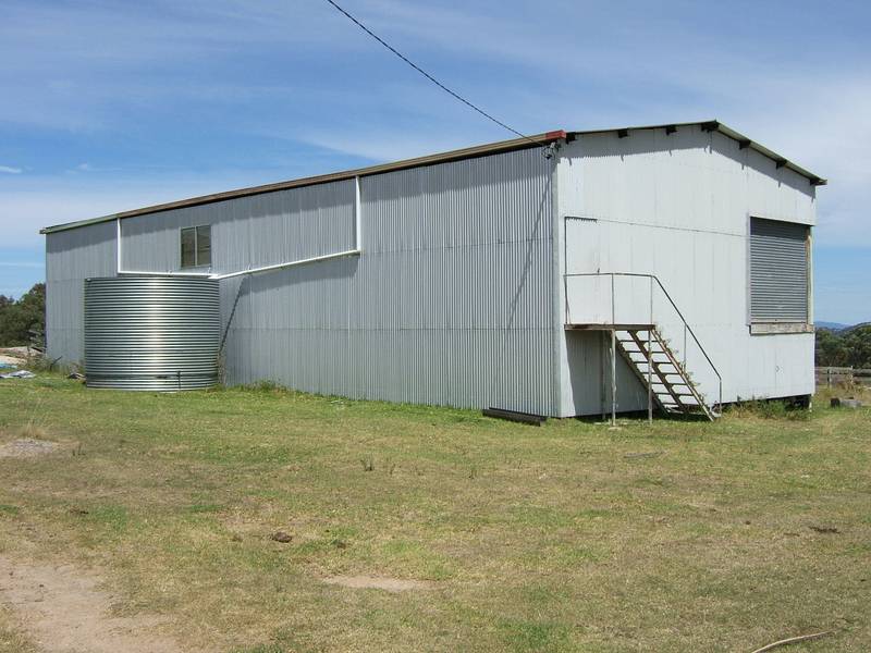 EXTRA GRAZING COUNTRY? Picture 3