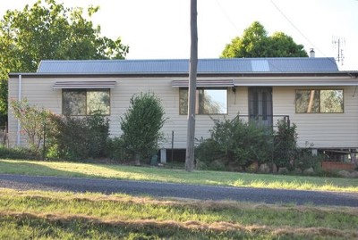 Large Family Home Picture