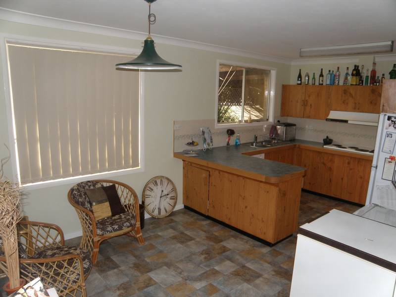 QUIET CUL DE SAC Picture 3