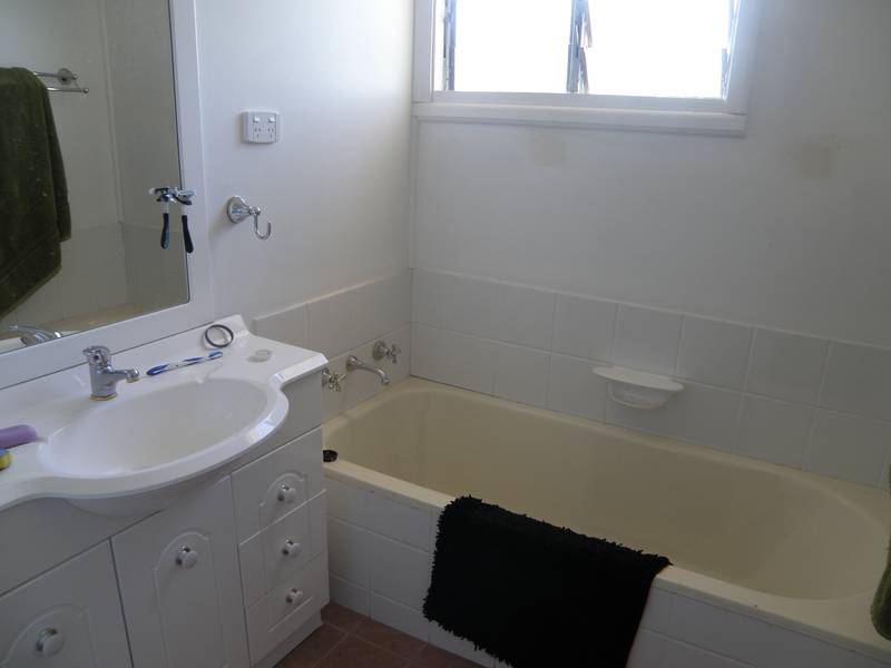 LOADS OF POTENTIAL!! Picture 3