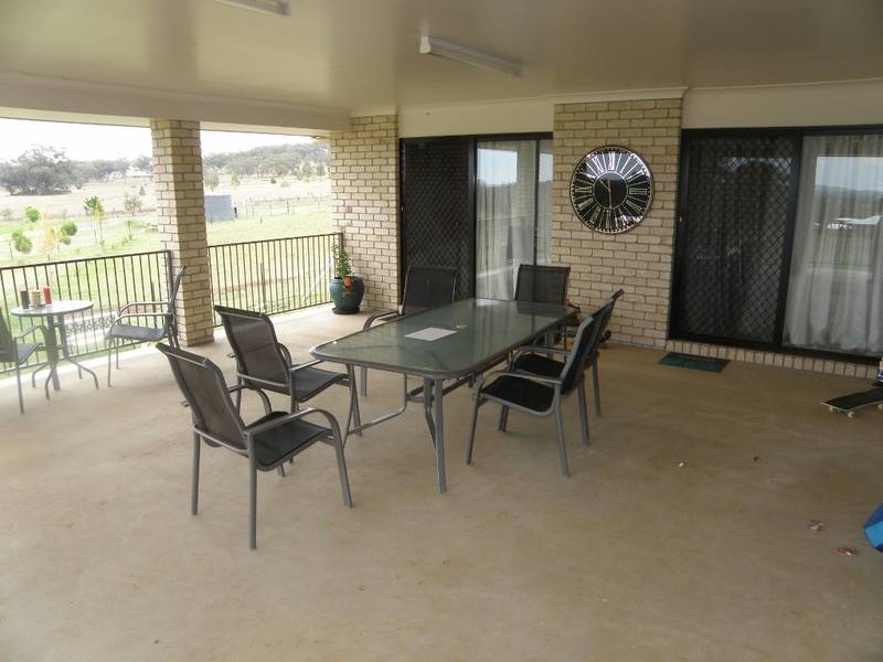 NEAR NEW HOME ON ACRES Picture 2