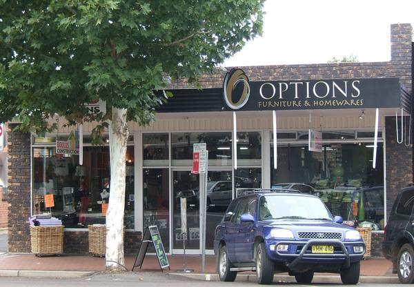PRIME POSITION IN INVERELL CBD Picture 1