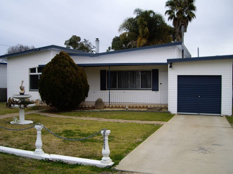 Perfect family home! Picture 1