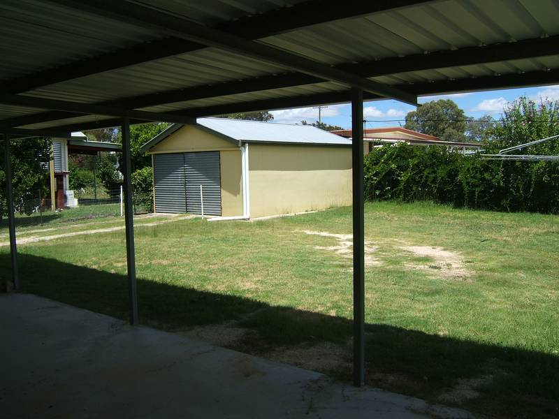 ONE FOR THE INVESTOR Picture 2